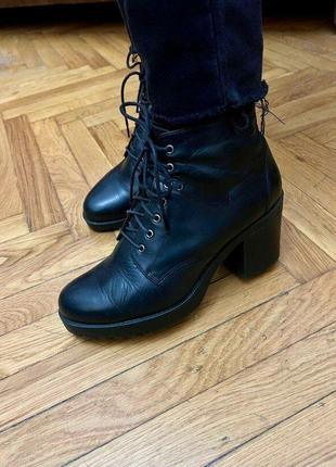 Шкіряні зимові черевики vagabond жіночі5 фото