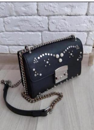 Сумка кросбоді на ланцюжку