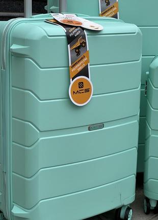 Качественный чемодан из полипропилен,модель 305,прорезиненный,надежная,колеса 360,кодовый замок,туреченя4 фото
