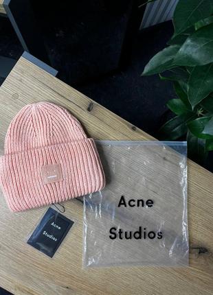 Шапка от известного бренда кacne studios1 фото