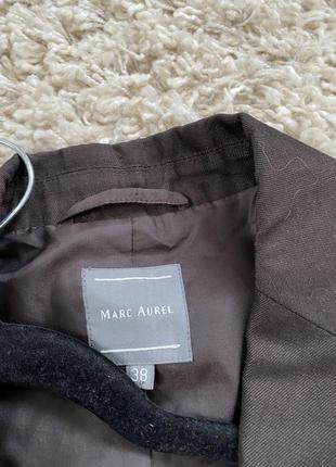 Шикарный шерстяной пиджак ,marc aurel,p.38-408 фото