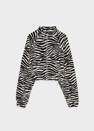 Кофтинка bershka