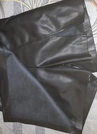 Юбка шорты из эко-кожи3 фото
