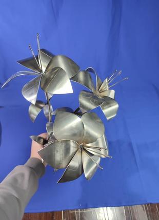 Металеві квіти з нержавіючої сталі нержавійки букет з трьох квітів ручна робота вічний букет6 фото