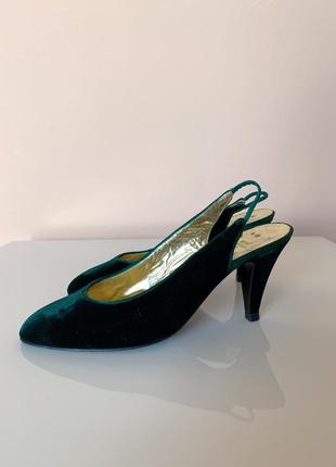 Valentino velour court shoes жіночі вінтажні велюрові туфлі