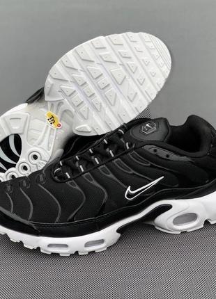 Крутезные подростковые и мужские кроссовки nike air max plus tn black модные кроссовки найк аир макс рлюс тн4 фото