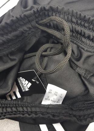 Спортивные штаны adidas брюки зауженные трикотаж лакоста на манжете чёрные турция унисекс4 фото