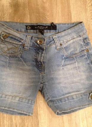 Женские джинсовые короткие шорты