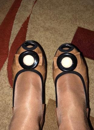 Босоніжки коричневі на платформі