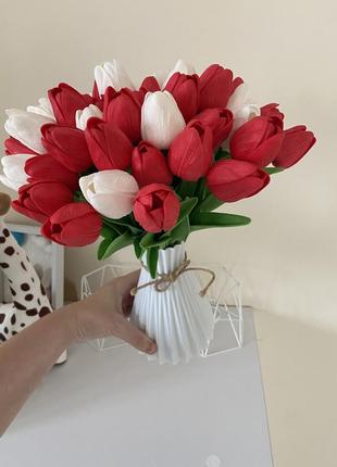 Продам тюльпаны латексные как живые2 фото
