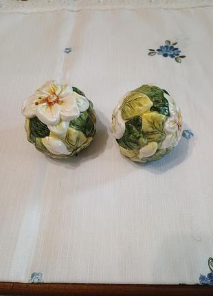Соленка и перечница