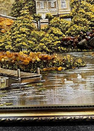 Картина из янтаря «дом в лесу»