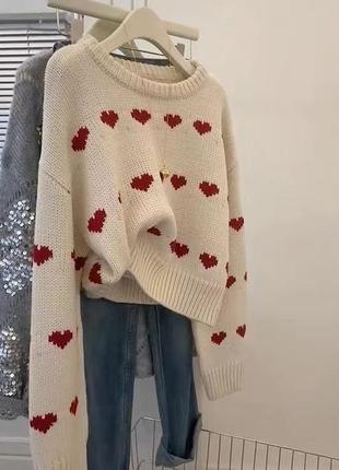 Белый молочный милый оверсайз свитер в сердечко, свитерок в сердечки, светлый укороченый, вязаный теплый джемпер,водолазка,свитшот1 фото