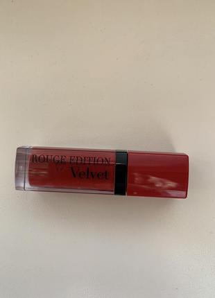 Помада bourjois rouge edition velvet