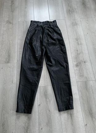 Брюки брюки кожаные размер s на высокой посадке черного цвета роскошны6 фото