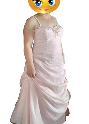 Нарядное  платье в пол с фатином  david`s bridal