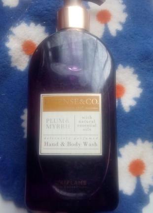 Рідке мило essense and co plum and myrrh