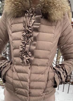 Куртка женская, теплая, легкая, не продуваемая, внутри пух, плотная ткань1 фото