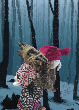 Баба яга, лялька