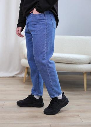 Джинси mom