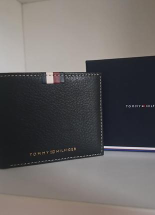 Tommy hilfiger кожаный кошелек, новый, оригинал.9 фото