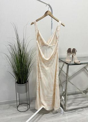 Стильное платье миди с открытой спинкой asos8 фото