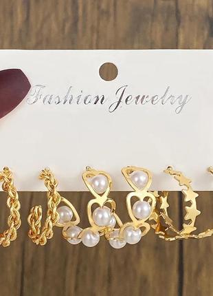 Набор сережек, смотрите больше бижутерии в своих объемах