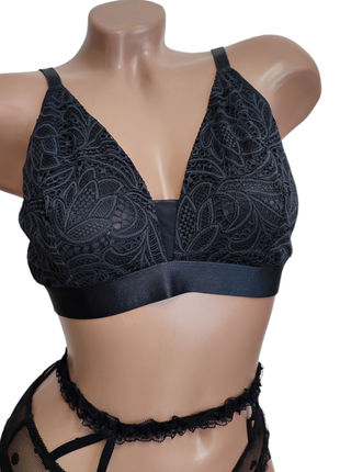 Mae бюстгалтер чорний з мереживом мережива кружевний бюстик бра топ топік жіночий