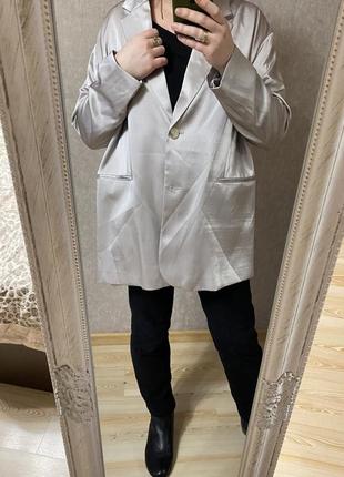 Новый мега крутой сатиновый удлинённый пиджак блейзер оверсайз 54-56 р