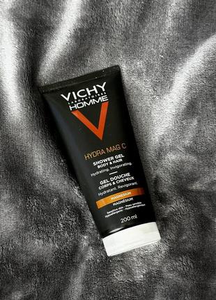 Тонізуючий гель для душу vichy homme hydra mag c gel douche