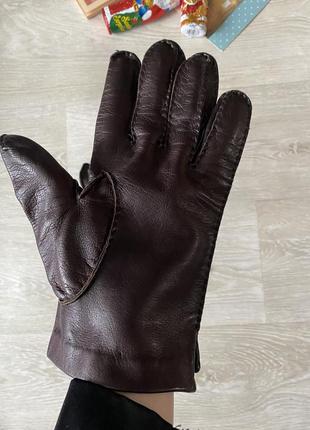 Коричневые кожаные мужские перчатки4 фото