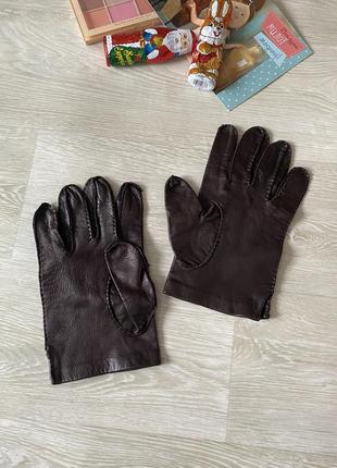 Коричневые кожаные мужские перчатки5 фото