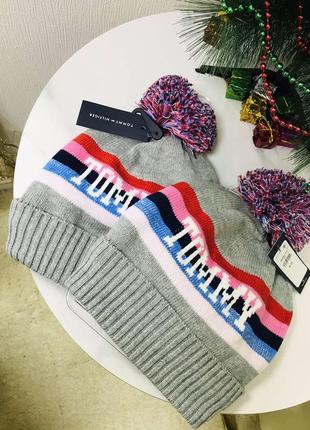 Шапочка для девочки флис с помпом в полоску tommy hilfiger томми хилфигер оригинал