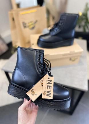 Зимние женские ботинки  dr. martens