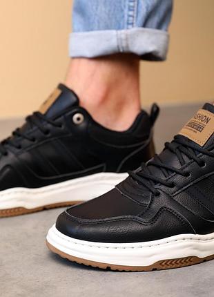 Кроссовки мужские черные