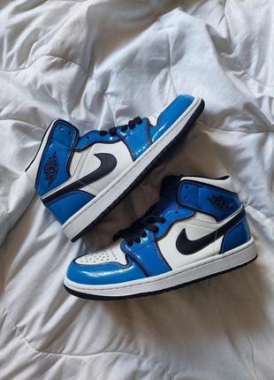 Nike air jordan 1 retro high blue white