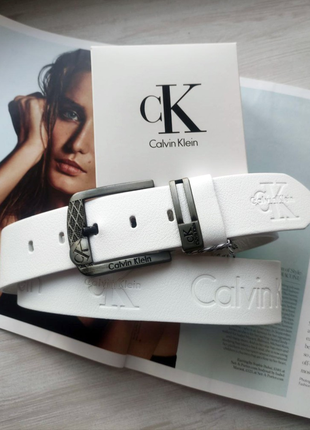 Шкіряний ремінь для джинсів calvin klein білий у коробці1 фото