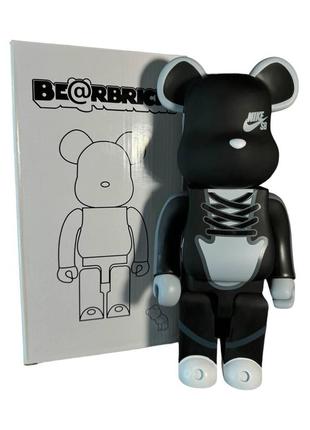 Колекційна іграшка sb black із серії bearbrick 28 см на подарунок
