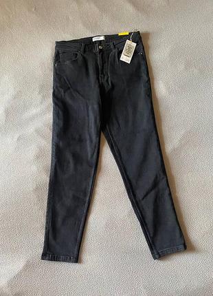Новые джинсы-скинни от house