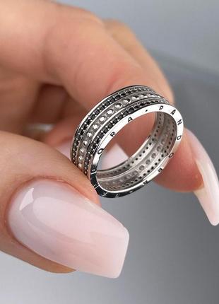 Серебряное кольцо 925 пробы, покрытие родиной, вставка цирконии черные, пандора