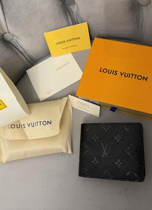 Черный кошелёк louis vuitton8 фото