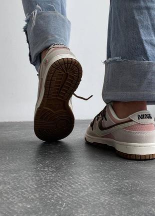 Классные женские кроссовки nike sb dunk 85 off white double swoosh cherry серые с розовым8 фото