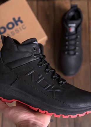 Чоловічі зимові шкіряні кросівки reebok black leather