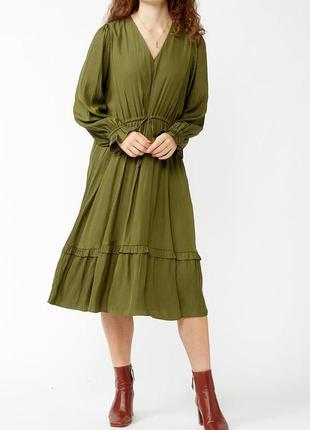 Неймовірна сукня міді колір хакі з довгим рукавом