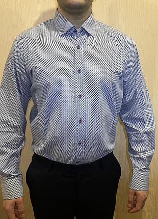 Рубашка голубая мужская