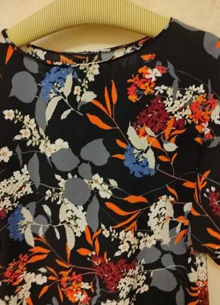 Красивая кофточка блузка в цветочный принт2 фото