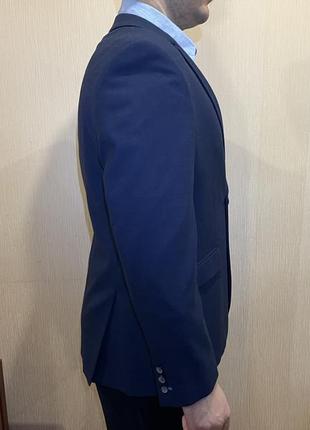 Темно-синій піджак чоловічий2 фото