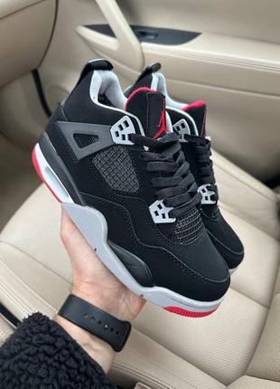 Стильні жіночі зимові кросівки  nike air jordan 4 retro black red fur чорні на хутрі7 фото