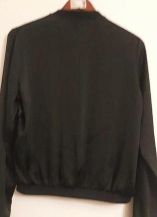 Ошатна вечірня кофта  бомбер на блискавці в паетках5 фото