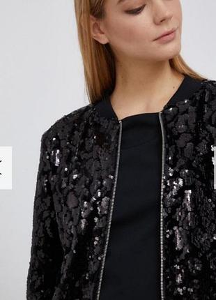 Ошатна вечірня кофта  бомбер на блискавці в паетках2 фото